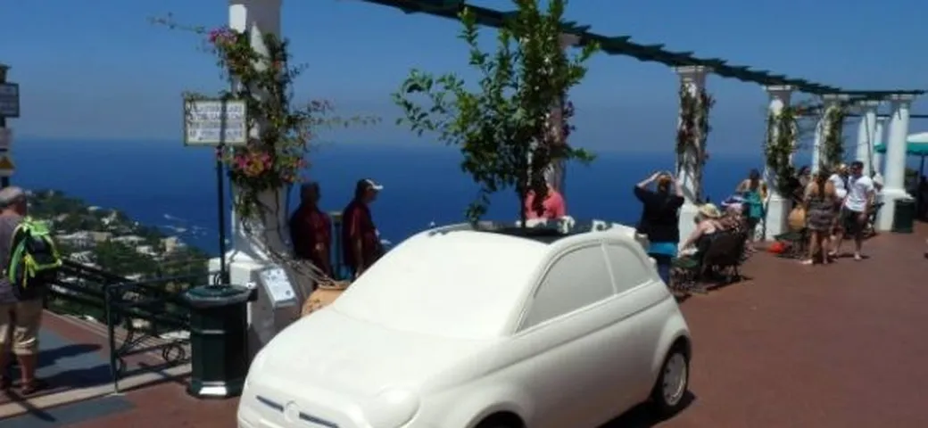 Capri 2010: le Fiat 500C di Fabio Novembre