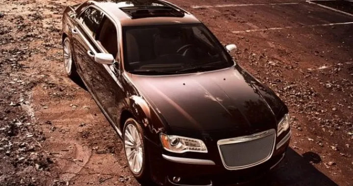 Chrysler 300 Luxury Series