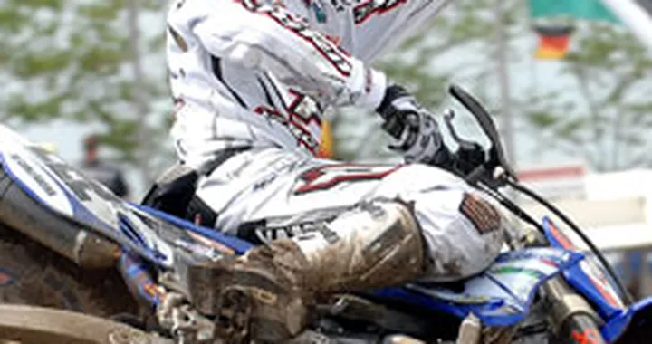 Motocross: nasce il Yamaha Red Bull De Carli Team