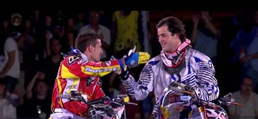 Red Bull X-Fighters 2010: Robbie Maddison vince a Madrid nella Plaza de Toros