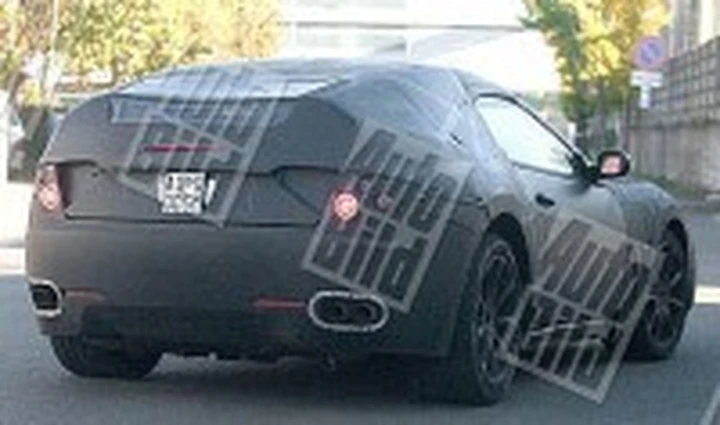 Nuova Maserati Coupe e Quattroporte V12