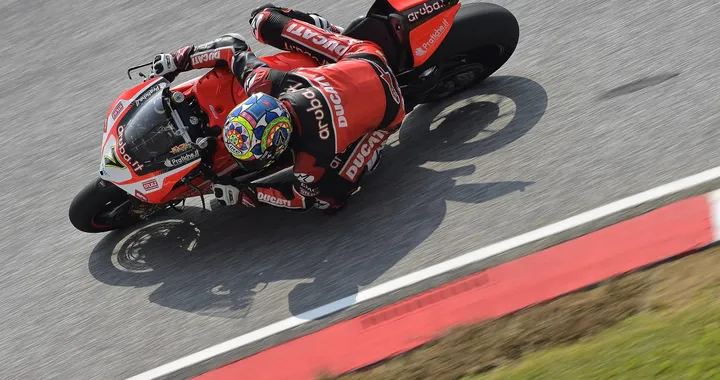 SBK: in Francia è lotta per il 2° posto