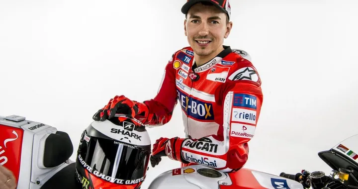 Lorenzo: "In Ducati per sempre. Saremo da Leggenda"
