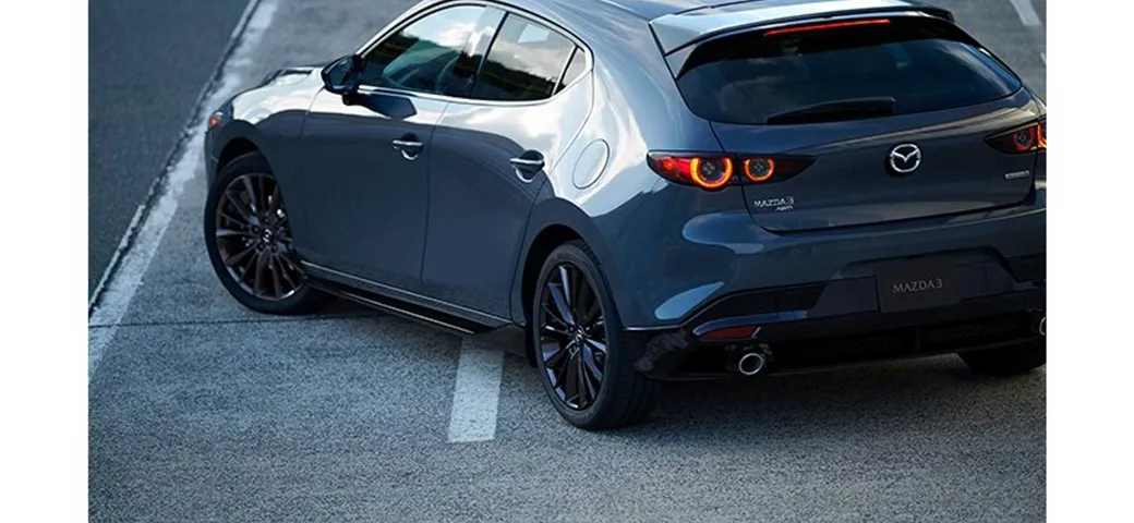 Mazda 3: ecco nel dettaglio i motori mild hybrid e SkyActive X