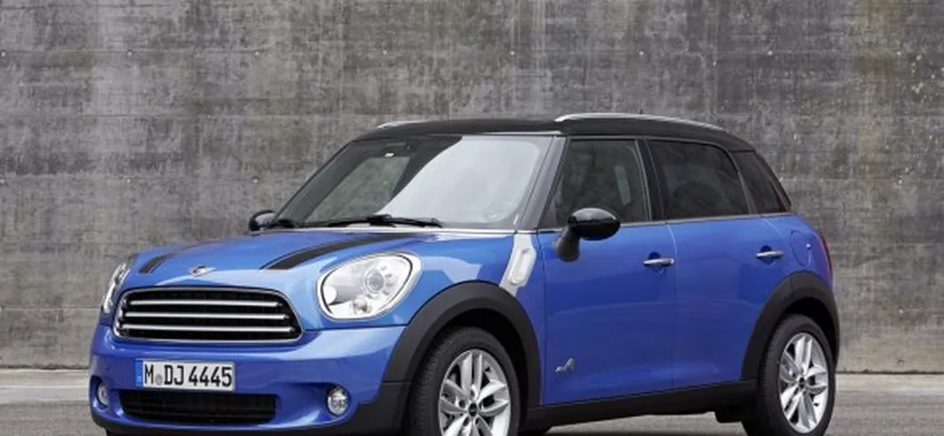 MINI Cooper Countryman ALL4 e Cooper Paceman ALL4