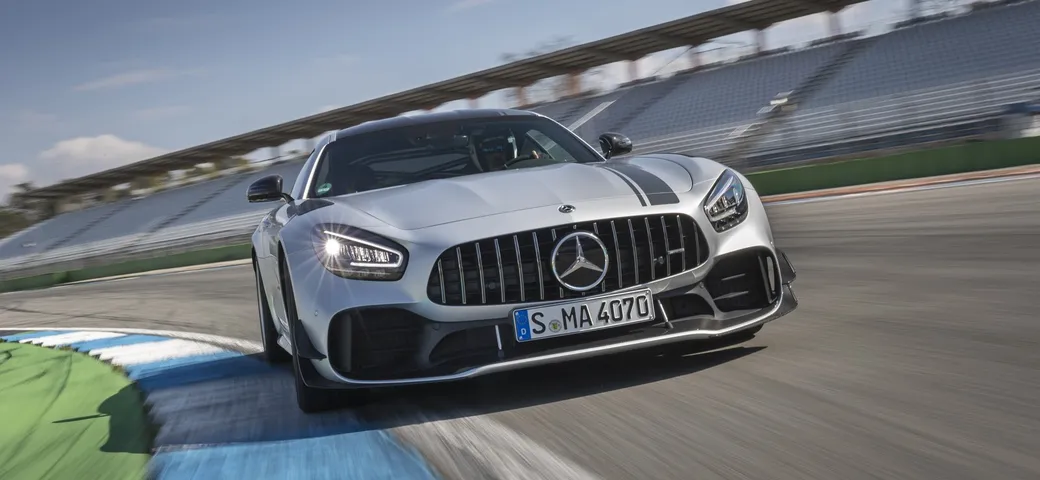 Mercedes-AMG GT 73 Hybrid: nel 2020 l'ibrida plug-in da 800 CV