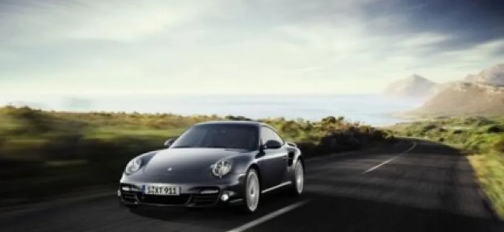 Porsche 911 Turbo Model Year 2010: nuove immagini ufficiali