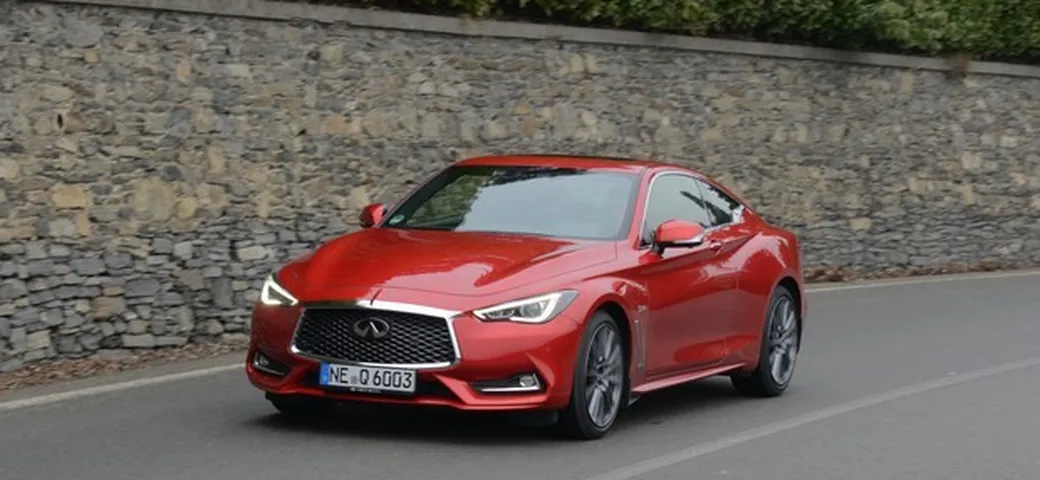 Infiniti Q60: prima prova