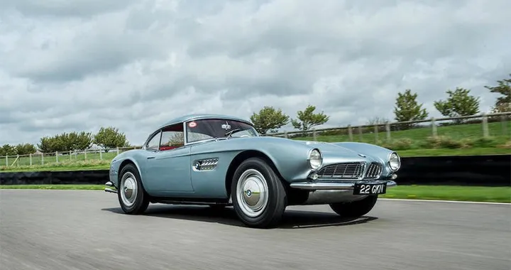 Asta da 3 milioni di Dollari per la BMW 507 di Surtees