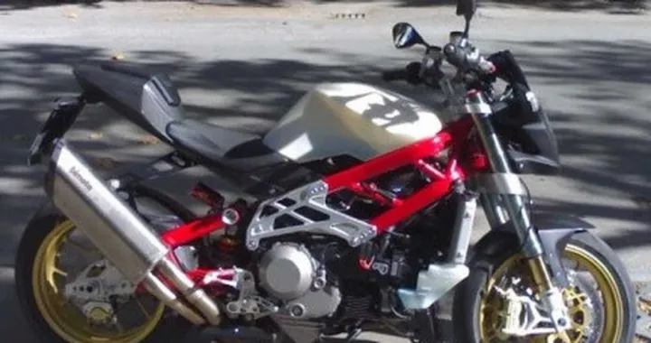 Bimota DB7 in versione naked?