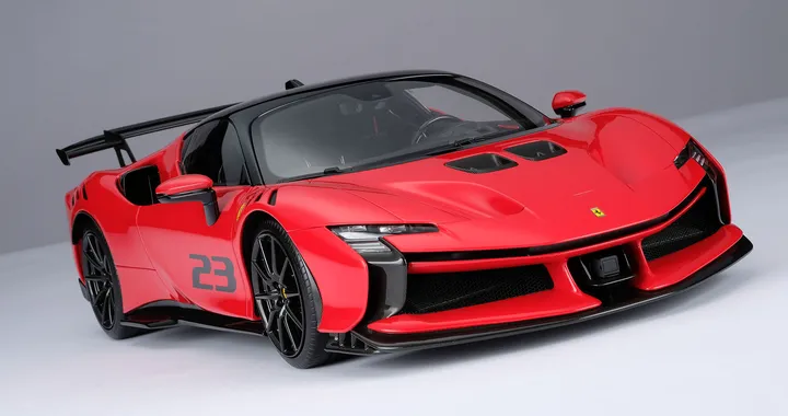 Ferrari SF90 XX Stradale: la replica in scala 1:8 che lascia a bocca aperta