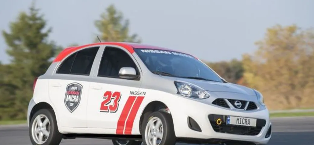 La Nissan Micra è l'auto da corsa più economica al mondo