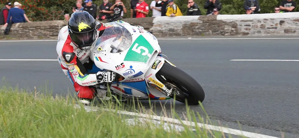 Bruce Anstey guiderà una Honda RS 250 all'Ulster GP