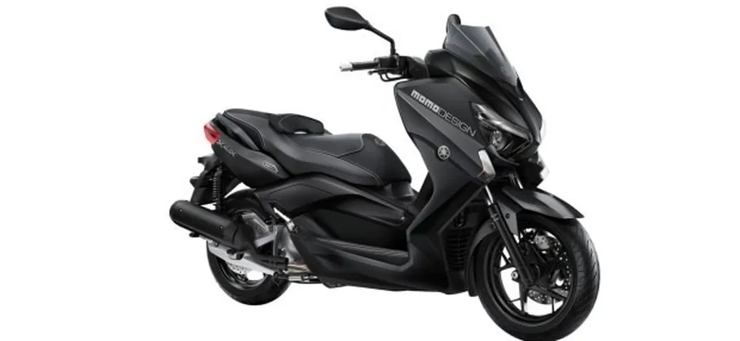 Yamaha XMAX 125/250 MOMODESIGN 2015 al Salone EICMA 2014