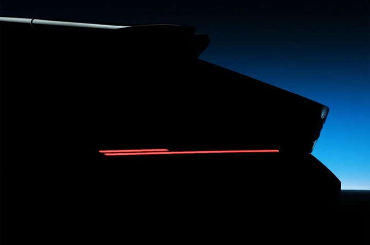 BMW rivela il teaser di un nuovo modello al Concorso d’Eleganza Villa d’Este 2025