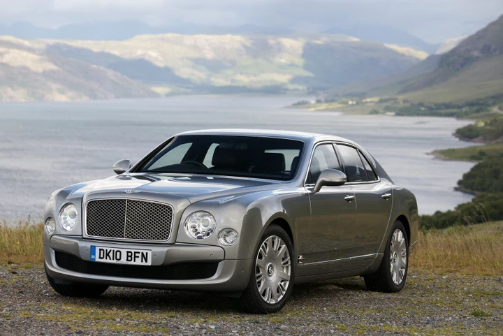 The Grand Bentley: la storia della attuale Bentley Mulsanne