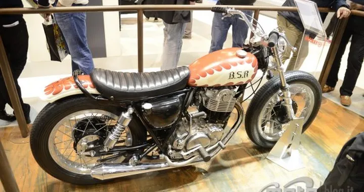 Yamaha Yard Built: SR400 Boogie Single Racer by B.S.R.