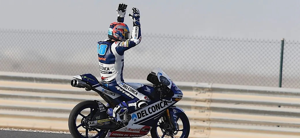 Moto3, Austin: prima fila “straniera” con Martin, Canet, McPhee. Quattro italiani nella top ten