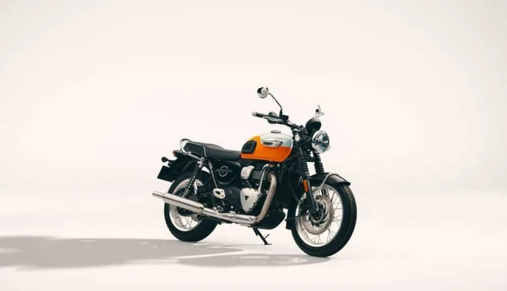 Triumph Bonneville T40, la prima monocilindrica è anche per patente A2