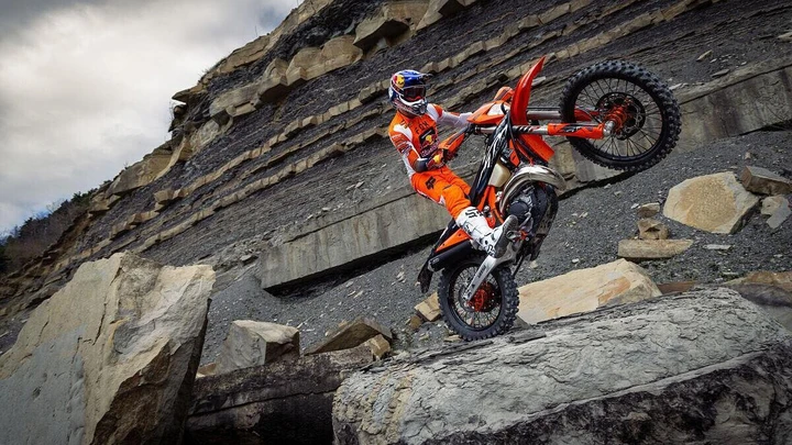 Nuova offensiva KTM: agevolazioni record per entrare nel mondo enduro