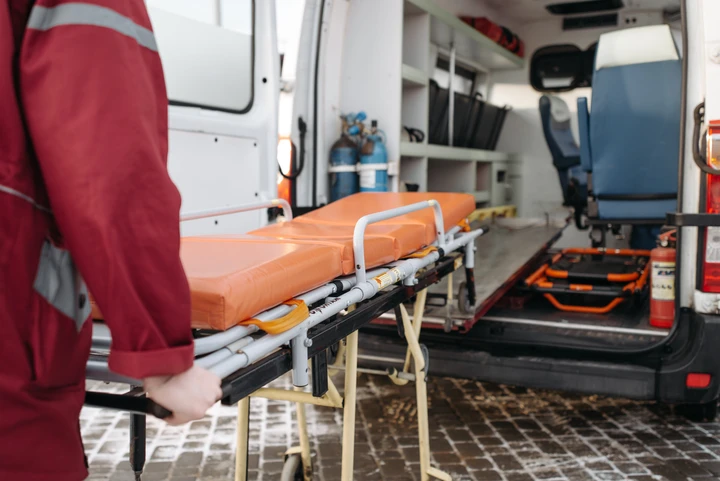 Incidente in moto: sull'asfalto ritrovata una pistola con il colpo in canna