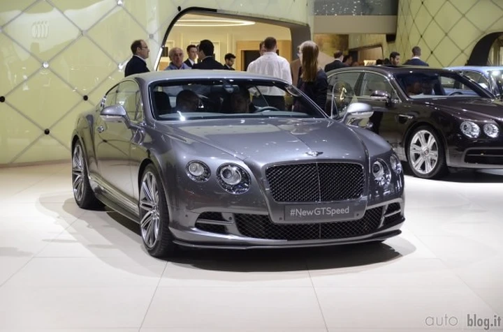Bentley Flying Spur V8 e Continental GT Speed al Salone di Ginevra 2014 Live
