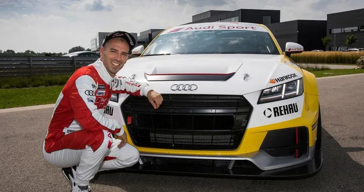 Marco Melandri si prepara per il Rallylegend con una BMW M3