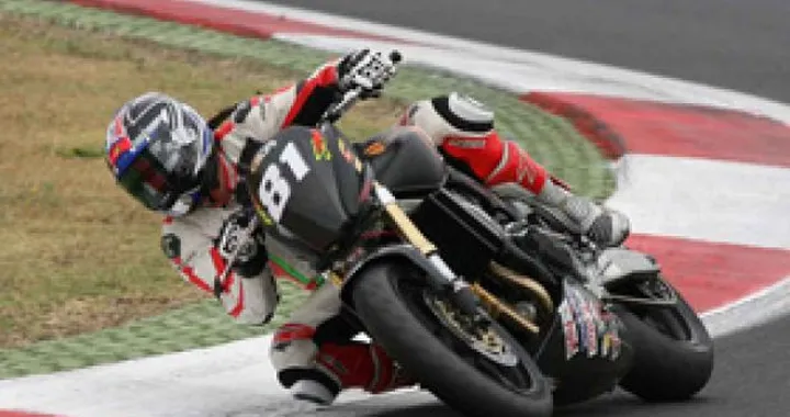 Domani sera su MotoTV la prima puntata di Motoreality, primo reality dedicato alle corse