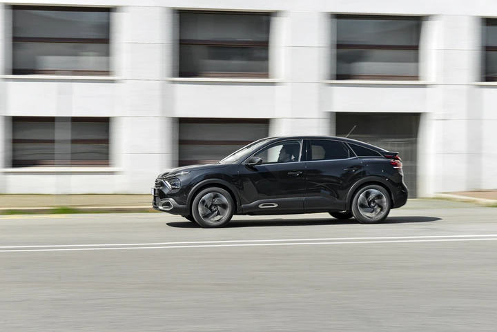 Citroen C4 2021 PureTech Shine: la prova su strada
