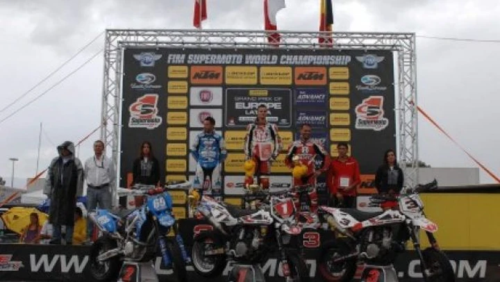 Mondiale Supermoto a Latina: i fratelli Chareyre dominano il GP d'Europa nelle classi S1 e S2