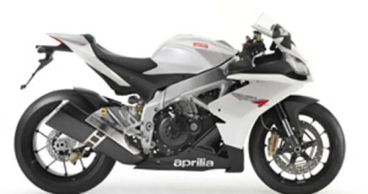 L' Aprilia RSV4 R verrà presentata ad Imola il prossimo weekend