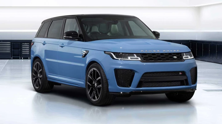 Range Rover Sport SVR Ultimate Edition: sportività e lusso
