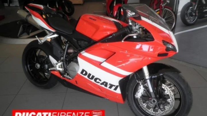 Foto del giorno: Ducati 848 Replica GP