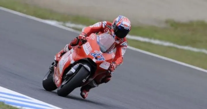 MotoGP: Prezioso quarto posto per Casey Stoner, Hayden buttato fuori
