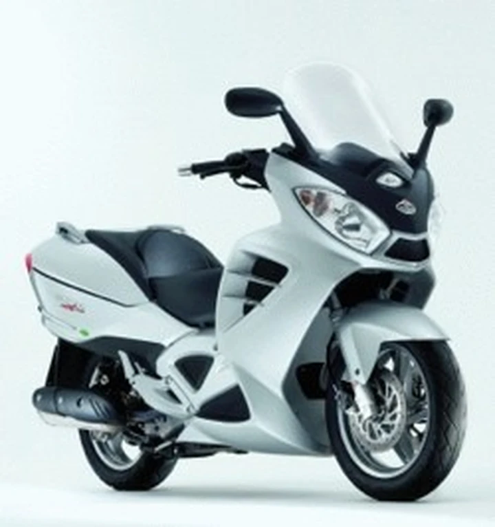 Malaguti Spidermax GT500
