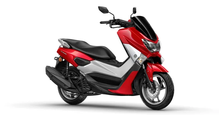 Yamaha NMAX 125 2015 disponibile a 2.890€