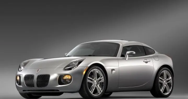 Pontiac Solstice: 300 cavalli per la coupé?