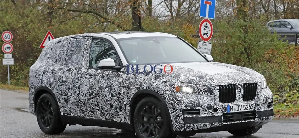 BMW X5: nuove foto spia