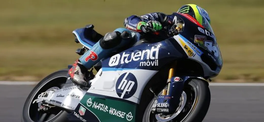 Moto2, Valencia: nelle libere Espargarò davanti a Iannone e Corsi