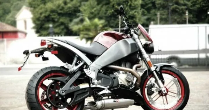 Nuovi impianti di scarico QD Exhaust