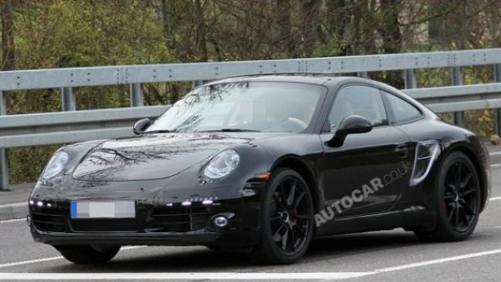 Porsche 911: nuove informazioni sulla 991