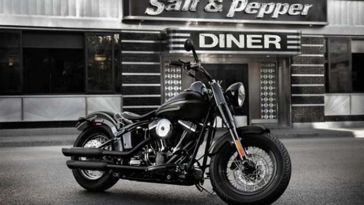 Harley Davidson Sportster 72 e Softail Slim 2012