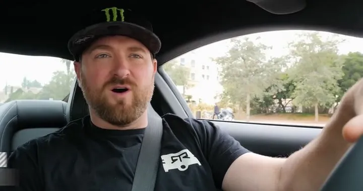 Ford Mustang: video della nuova funzione burnout