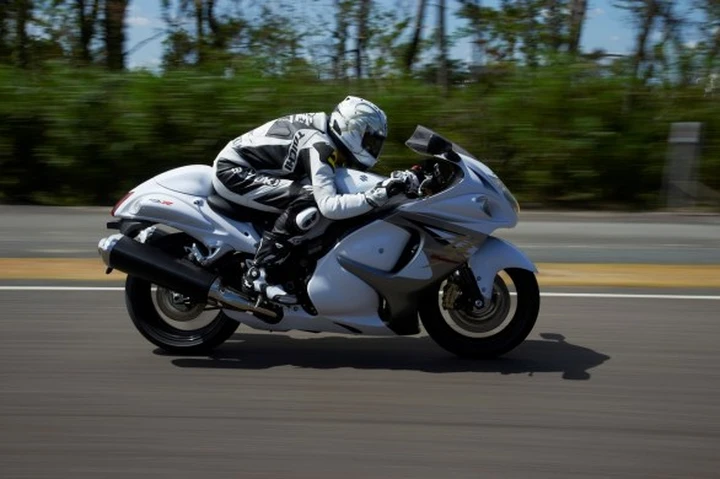 Al Mugello con la Suzuki GSX-R1300 Hayabusa ABS