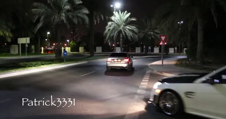 Mercedes AMG: raduno degli Emirati Arabi