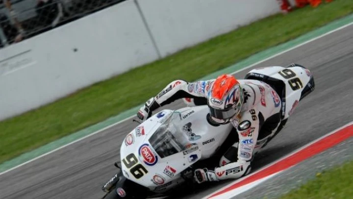 Foto del giorno: il volo di Jakub Smrz a Monza