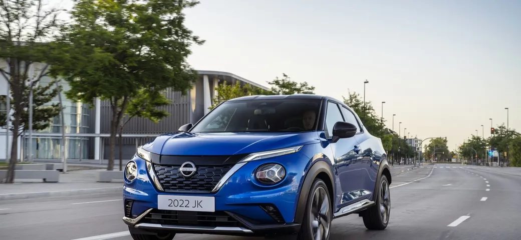 Nissan Juke Hybrid 2022: prova, prezzo e allestimenti