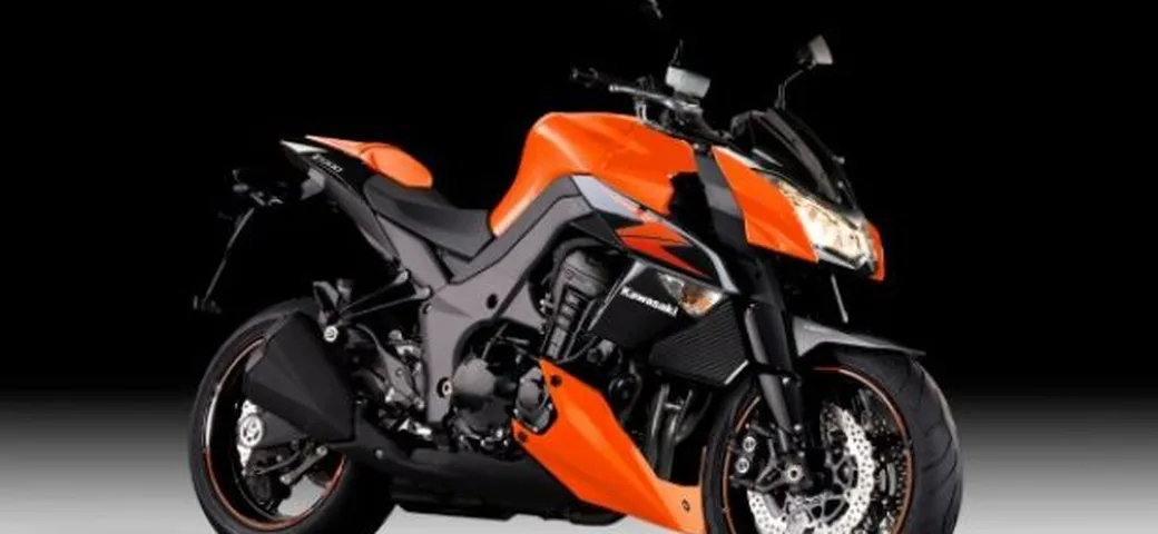 Kawasaki: Nuovi colori per Z1000, Z750 e Z750R my 2012