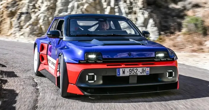 Renault 5 Turbo 3E, caccia agli ultimi esemplari: con gli optional si vola a 400.000 euro