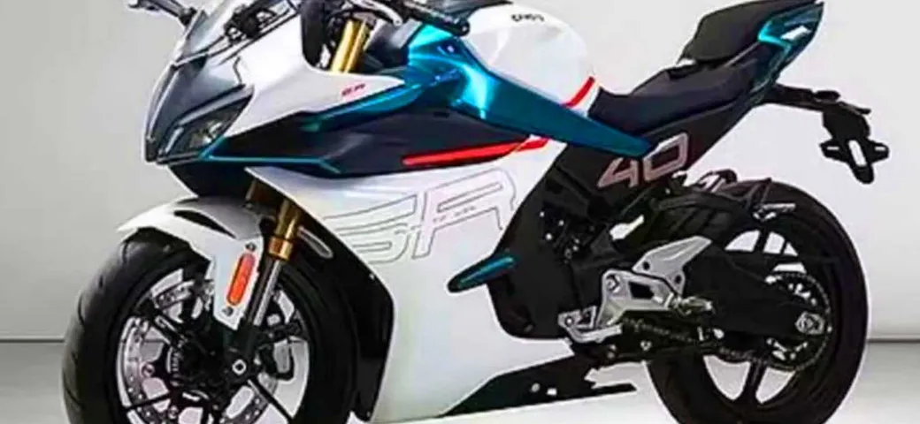 CFMoto, confermato l'arrivo della sportiva 450SR: dati e foto
